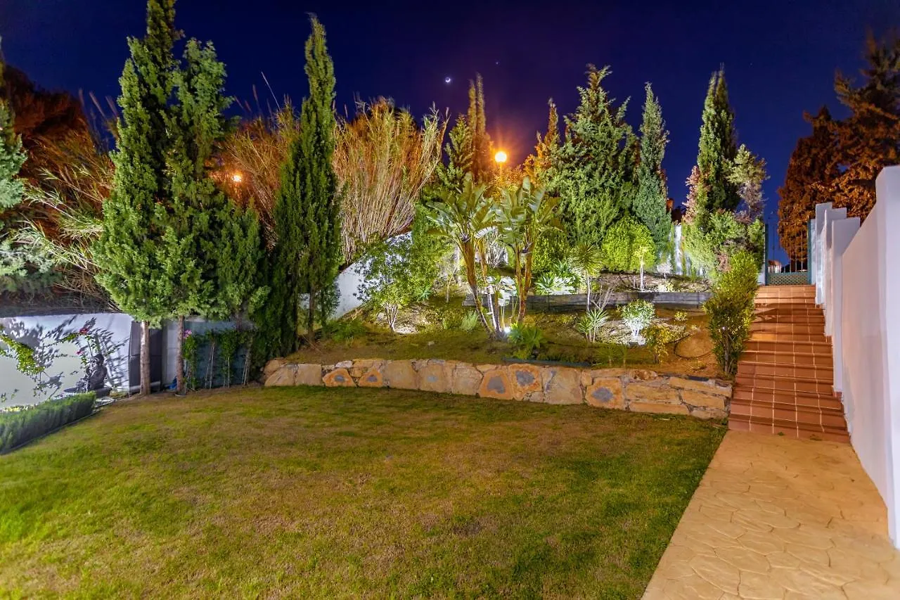Luxury Villa With Sea Views - Heated Pool-Jacuzzi Benalmádena 0*,  Spanien