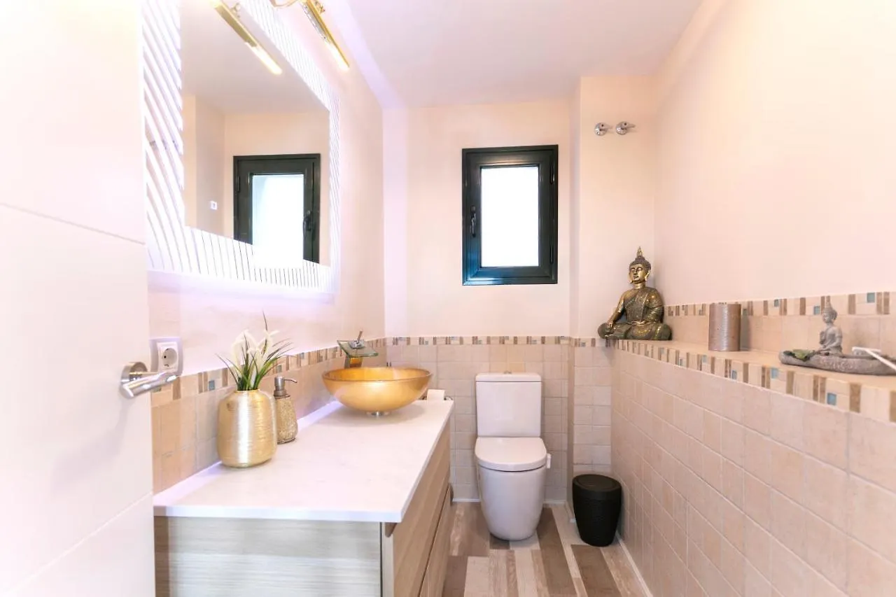 Luxury Villa With Sea Views - Heated Pool-Jacuzzi Benalmádena 0*,  Spanien