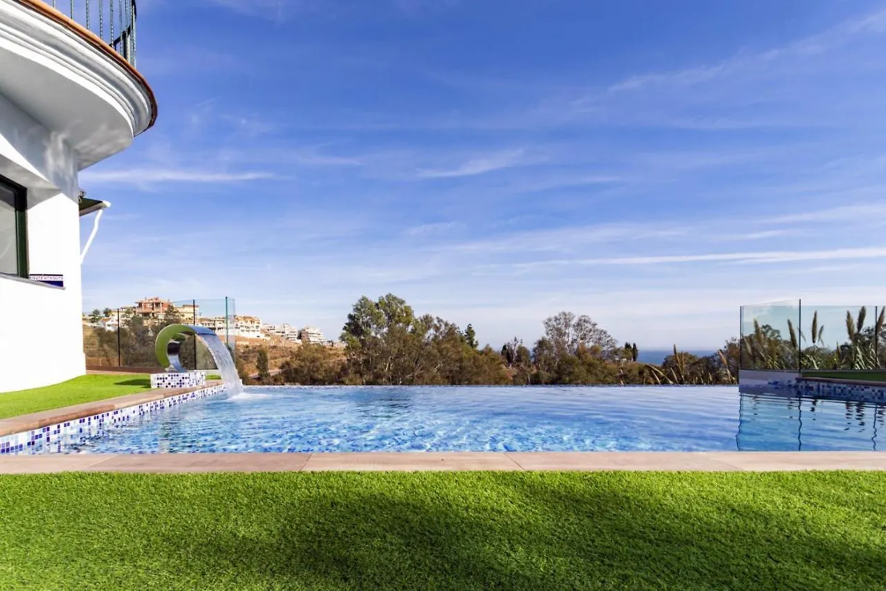 Luxury Villa With Sea Views - Heated Pool-Jacuzzi Benalmadena Spain