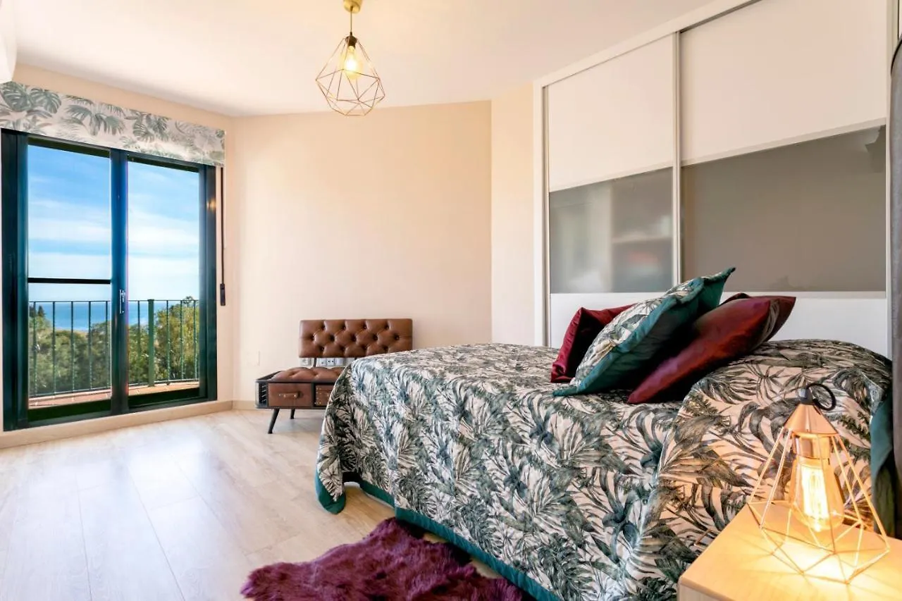 Luxury Villa With Sea Views - Heated Pool-Jacuzzi Benalmadena 0*,  Spain